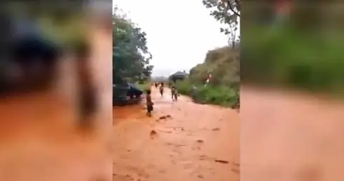 Banjir Bandang Jelang...