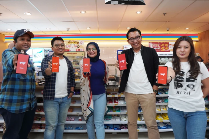 Kolaborasi dengan Indomaret,...