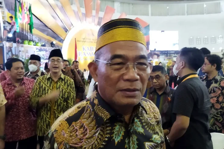 Pemerintah Jalin Komunikasi...