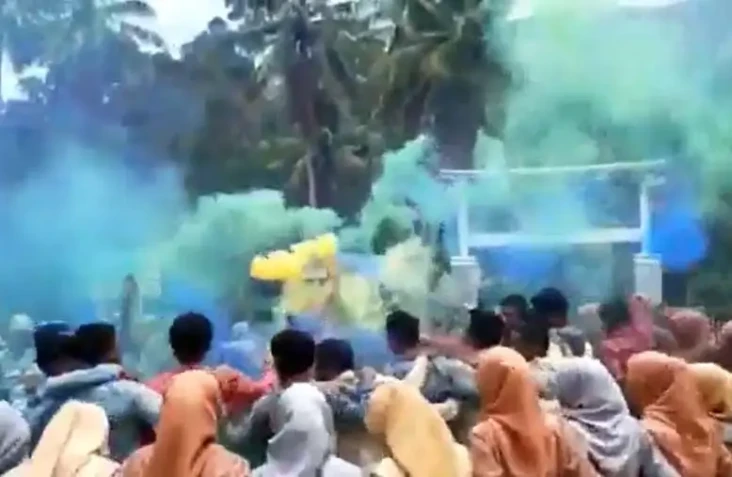 Viral Sekolah di Madina...