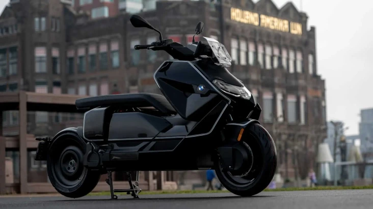 BMW CE-04 Special Edition,...