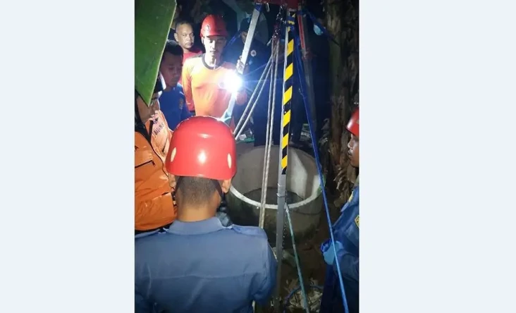 Jatuh ke Dalam Sumur,...