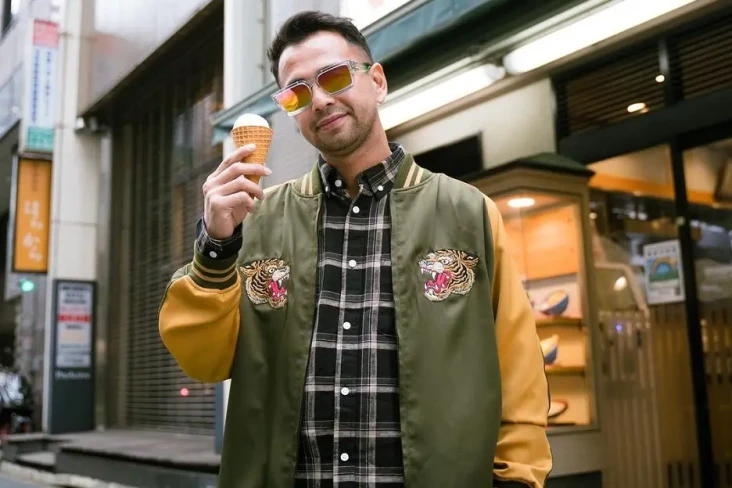 Raffi Ahmad Bantu Bayar...