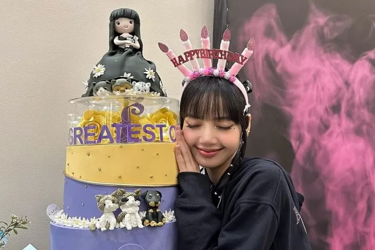 Lisa BLACKPINK Dapat...