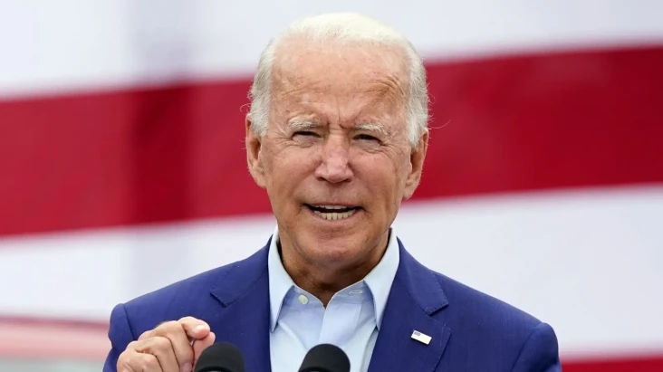 Biden Sebut Mobil Listrik...