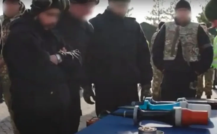 Tentara Ukraina Selesaikan...
