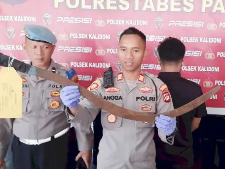 Ngeri! Pelajar SMA Ditangkap...