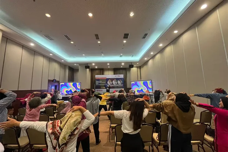 Bangun Kesadaran untuk...