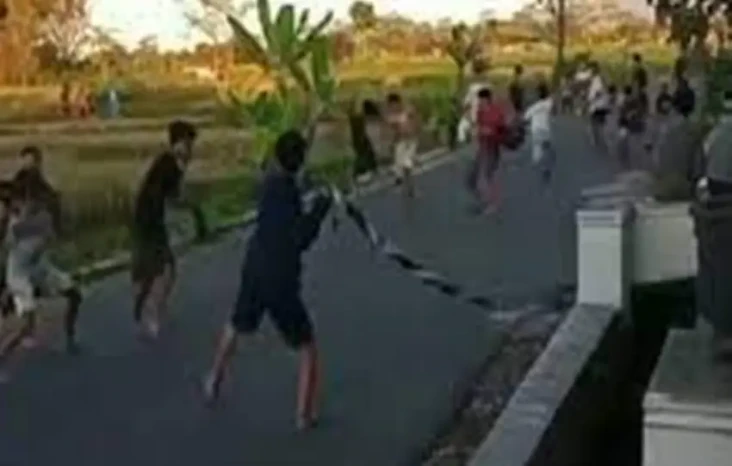 Perang Sarung dan Tawuran...