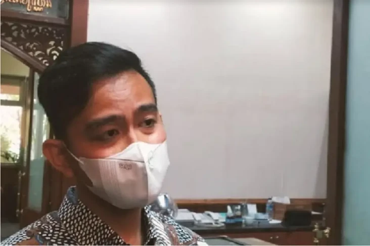 Bikin Jajak Pendapat...