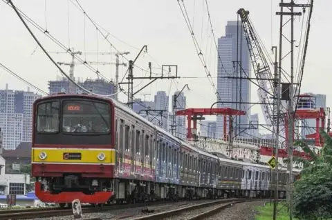 Penumpang KRL Keluhkan...