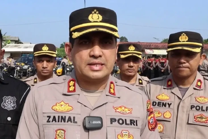 Diduga Gelapkan Mobil...