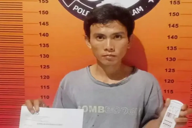 Tertangkap Polisi Bawa...