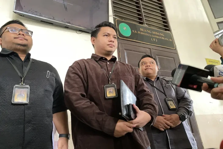 Kuasa Hukum AG: Jaksa...