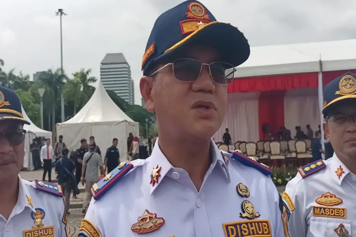 Heboh Gunting Pita Mudik...