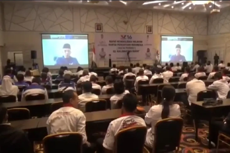 Kumpul Pengurus dan...
