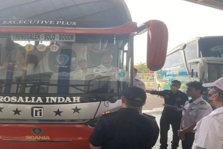 32 Bus Angkutan Lebaran...