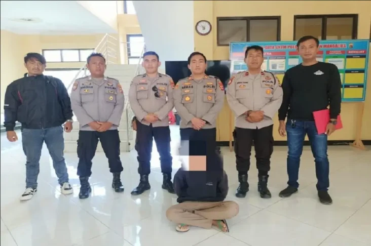 Asyik Pesta Sabu di...