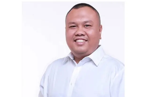 Melawan Pusaran Badai...