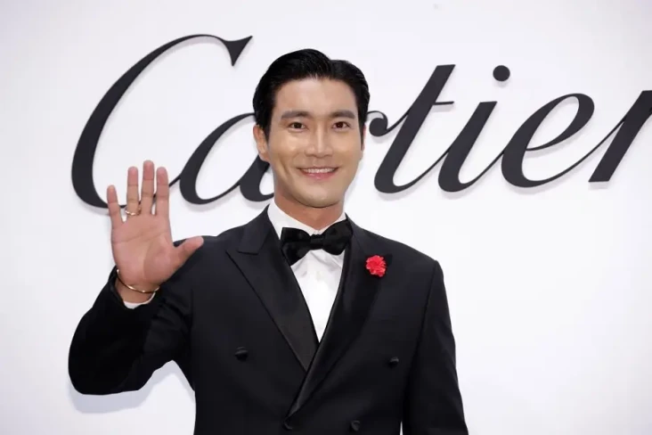 Merasa Kesepian, Siwon...