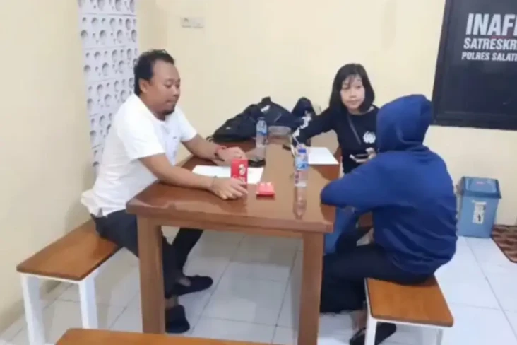 Nekat Jual Kenikmatan...