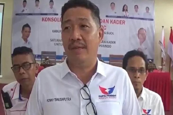 Dilantik Jadi Ketua...