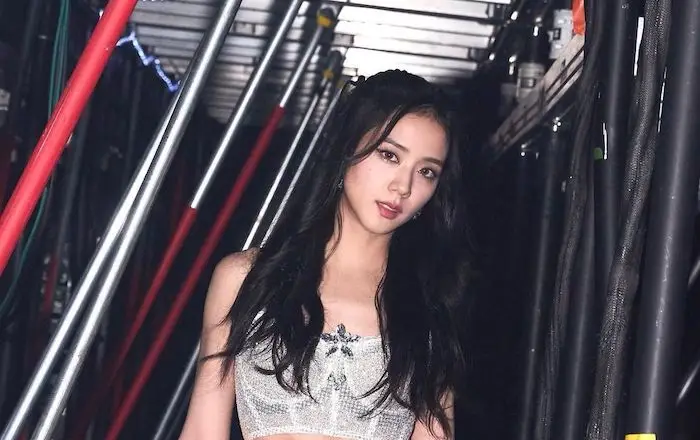 Jisoo BLACKPINK Rilis...