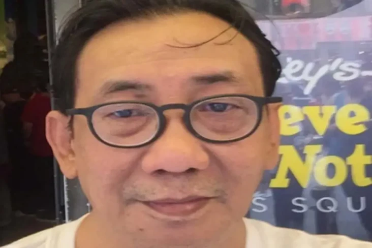 Ada Apa dengan Dhani...