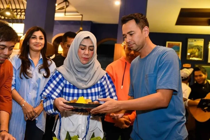 Amy Qanita Yakin Raffi...