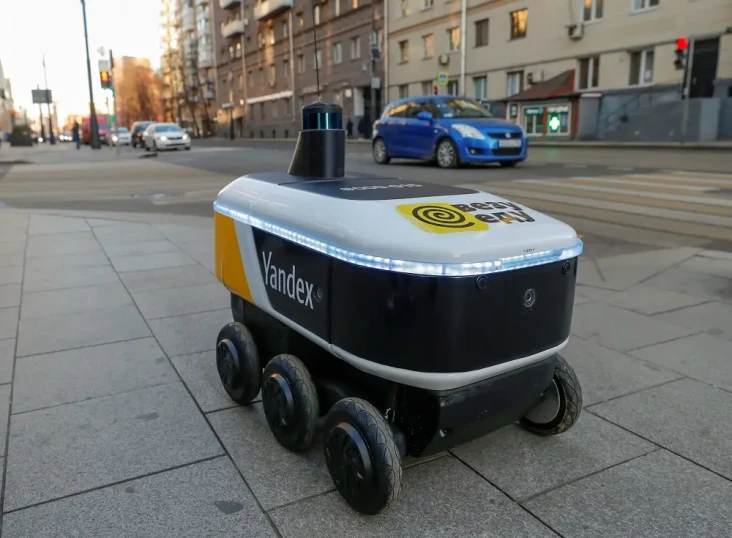 Deretan Robot AI Rusia...