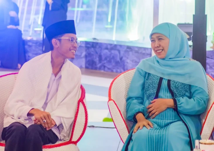 Bertemu Khofifah di...