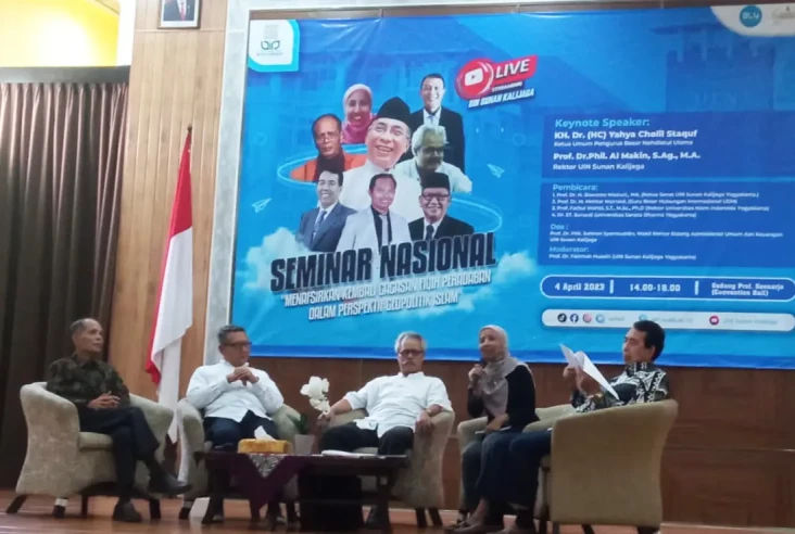 Temukan Kata Putus,...