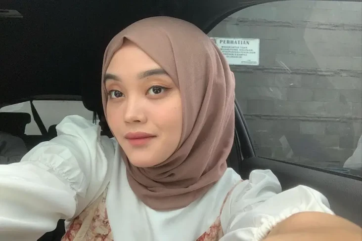 Rindu Lina Jubaedah,...
