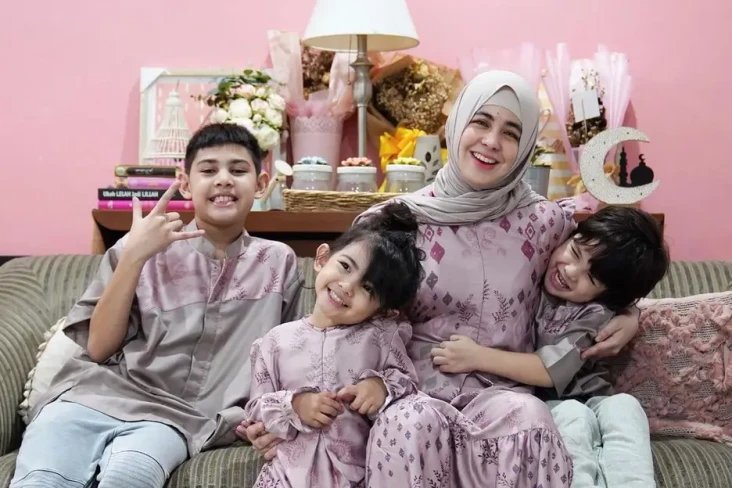 Demi Berkumpul Bersama...