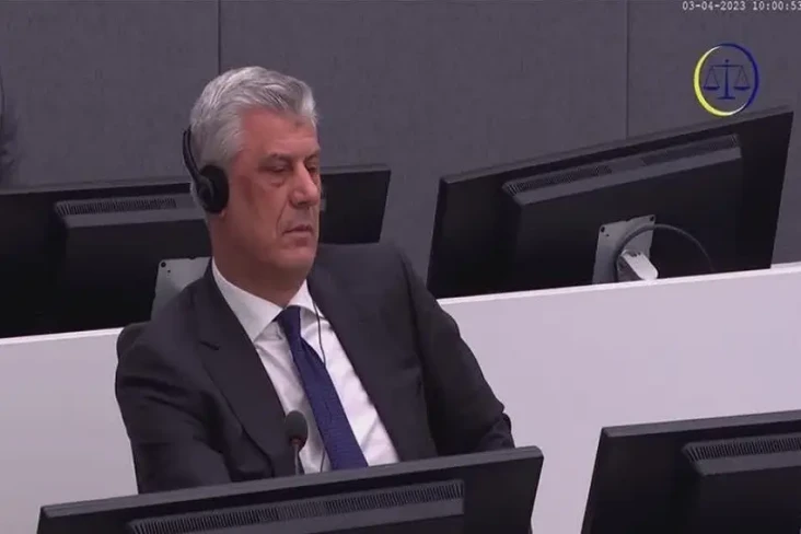 Mantan Presiden Kosovo...