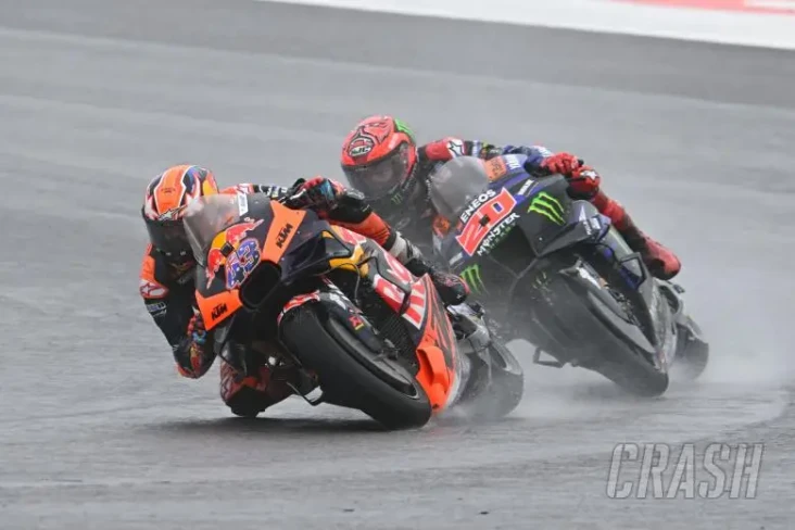 Hujan Lebat, Jack Miller...
