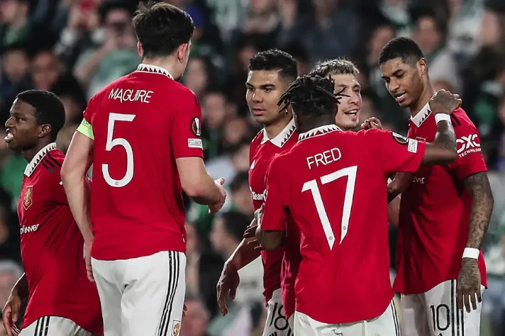 Manchester United vs...