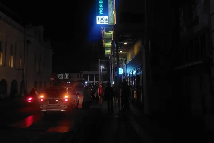 Lampu PJU Kerap Mati,...