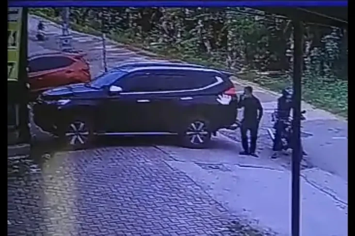 Pencuri Modus Pecah...