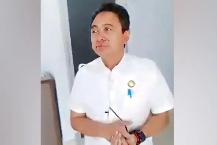 Sadis! Kepala Dinas...