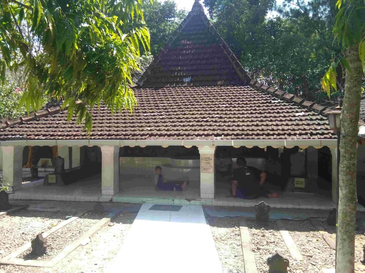 Misteri Asal-usul Ponorogo...