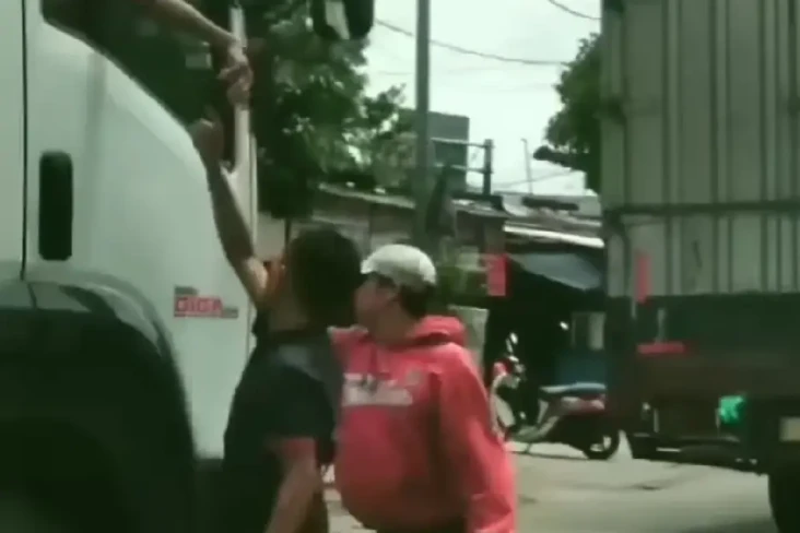 Polisi Ringkus 6 Preman...