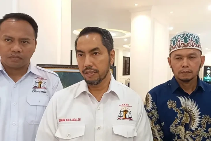 Sambangi PBNU, Sunan...