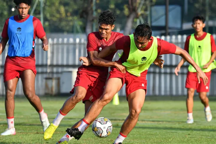 Eks Pelatih Thailand...