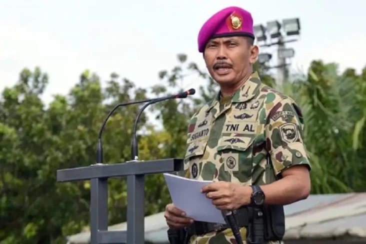 Profil Sugianto, Jenderal...