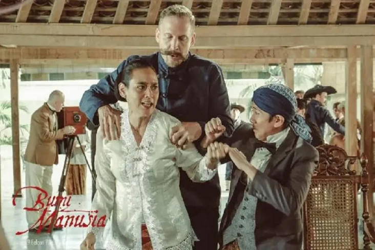 4 Film Indonesia dengan...