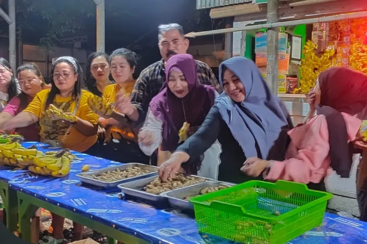 Qunuu, Tradisi saat...