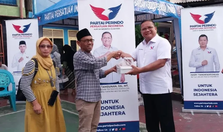 Partai Perindo Berbagi...