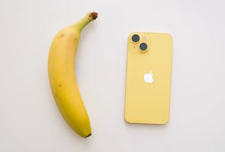 iPhone Warna Kuning...