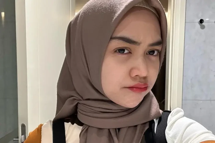 Ria Ricis Bagi-bagi...